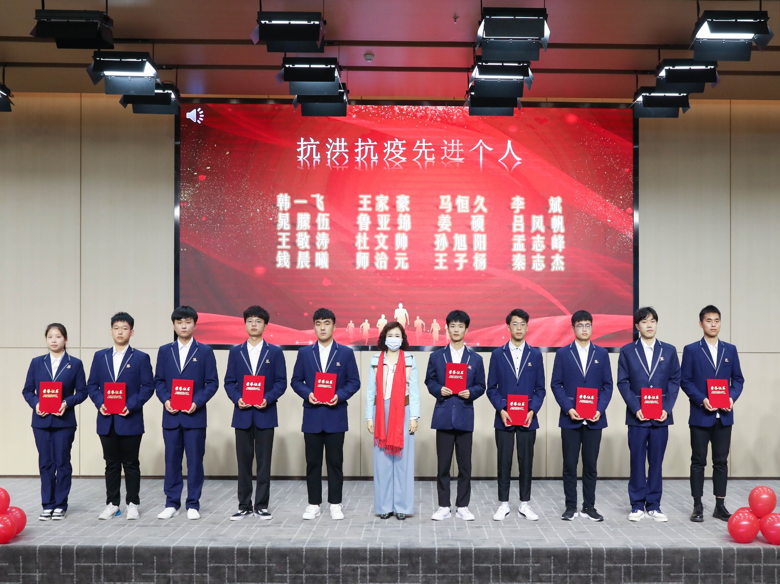攝影記者劉賀鵬  (17).jpg