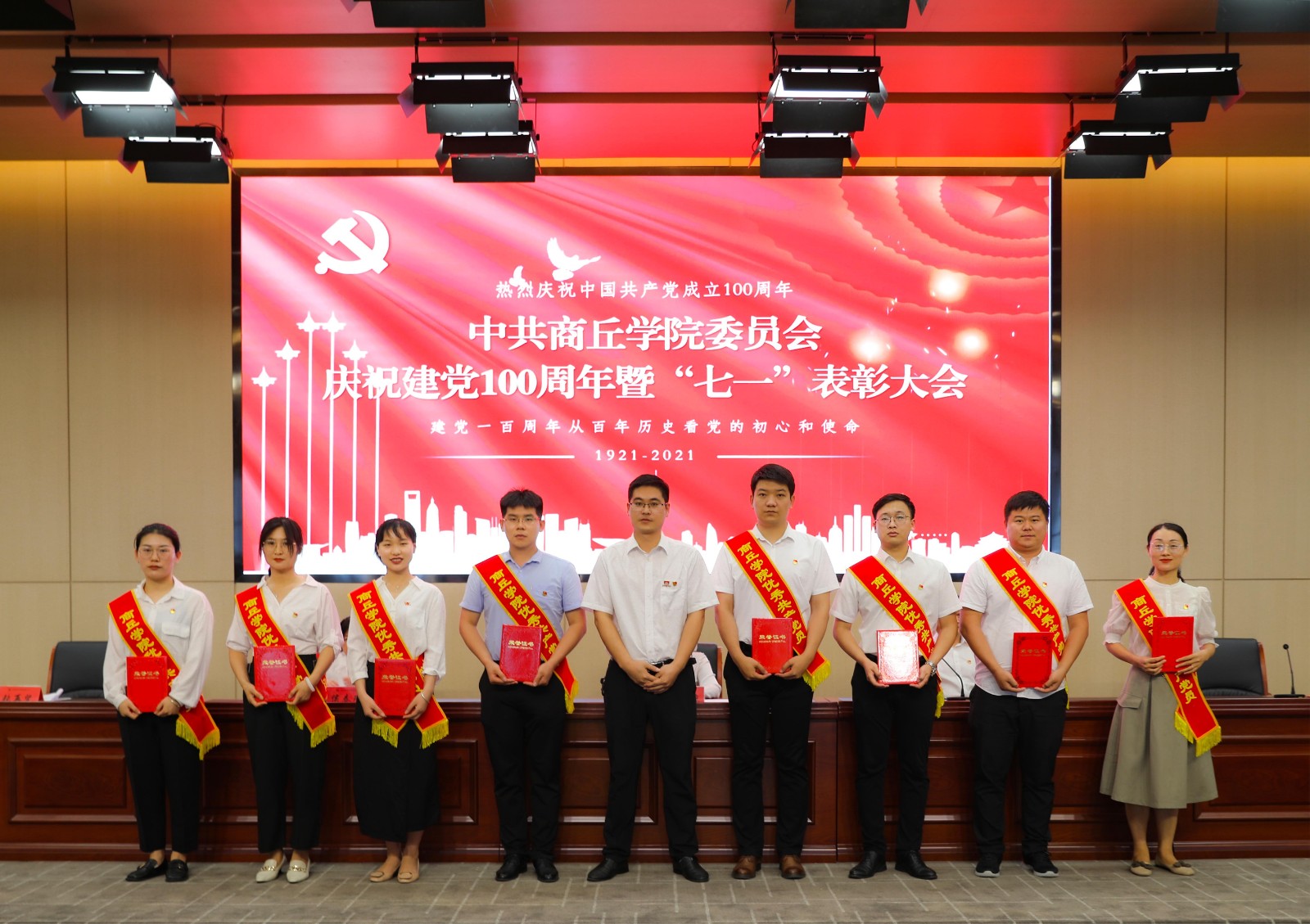 攝影記者于慧（5）.jpg