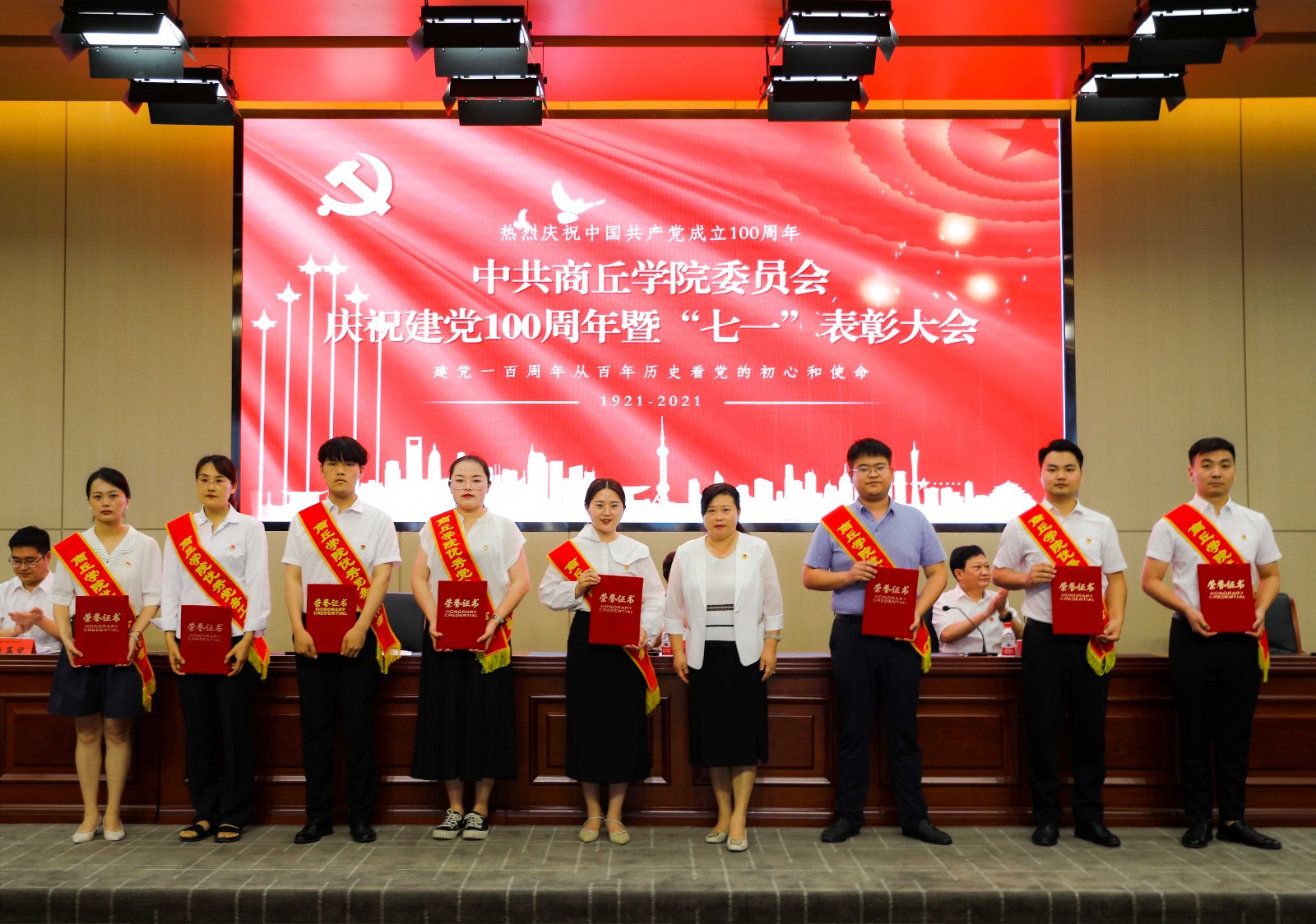 攝影記者于慧（4）.jpg